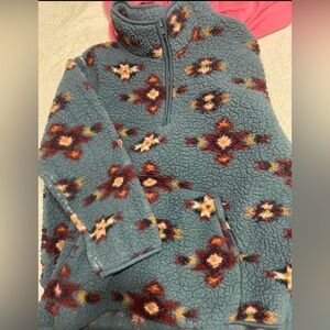 Country/western pullover